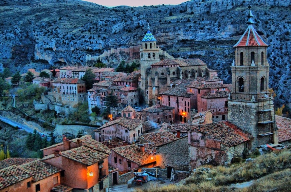 5023655-R3L8T8D-950-Albarracin-934x