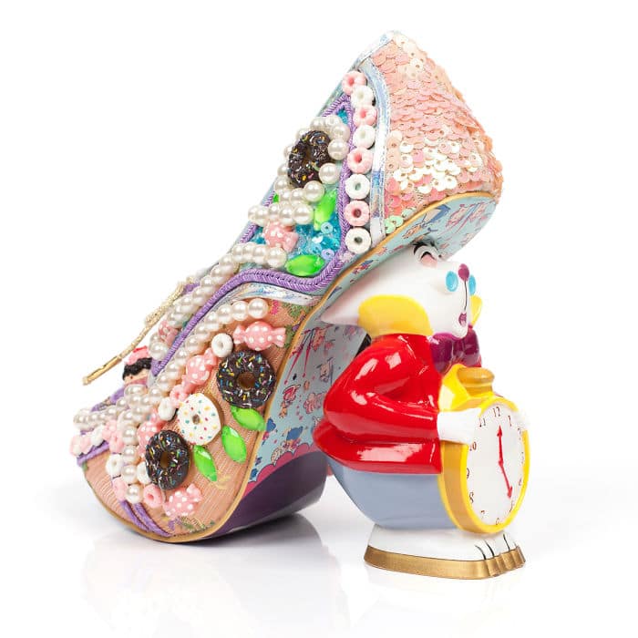 dan-sullivan-unveils-his-new-alice-in-wonderland-footwear-collection-24__700