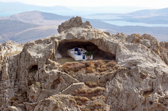 Λήμνος: Βουτιές παρέα με τα ροζ φλαμίνγκο.