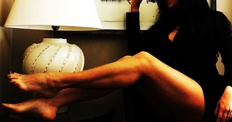 «Ντίβες γυναίκες και κότες άντρες»