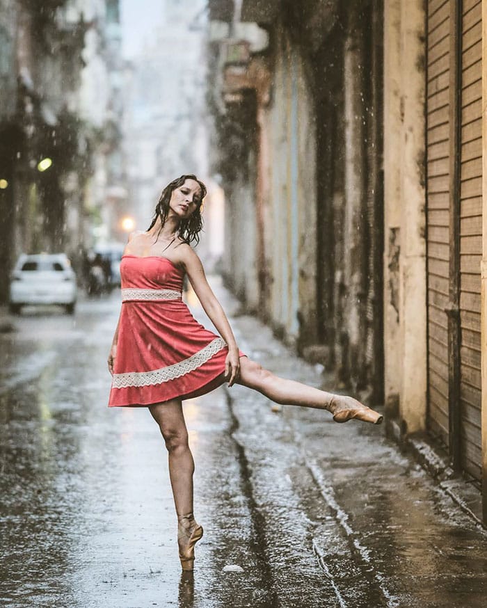 ballet-dancers-cuba-omar-robles-14-5714f5ed3889f__700