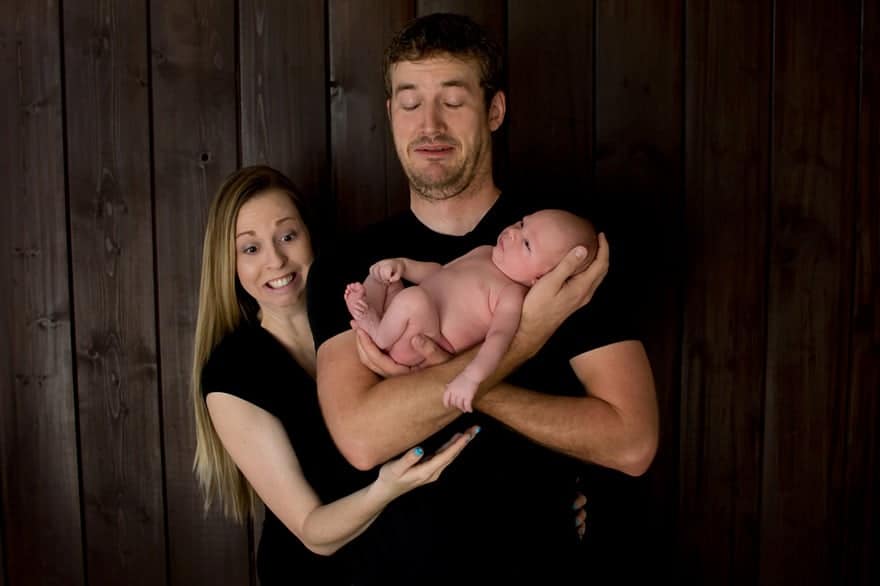 newborn-baby-photoshoot-fails-14-56fbe179467fd__880