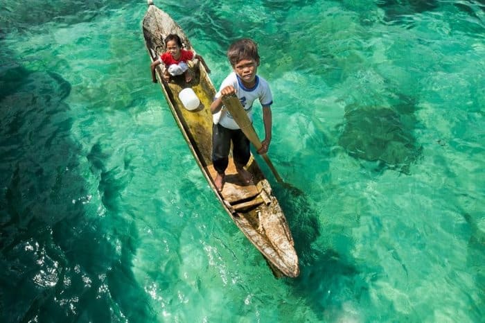 Οι τσιγγάνοι της Θάλασσας: Μια φυλή στο Βόρνεο που ζει στο δικό της μικρό παράδεισο