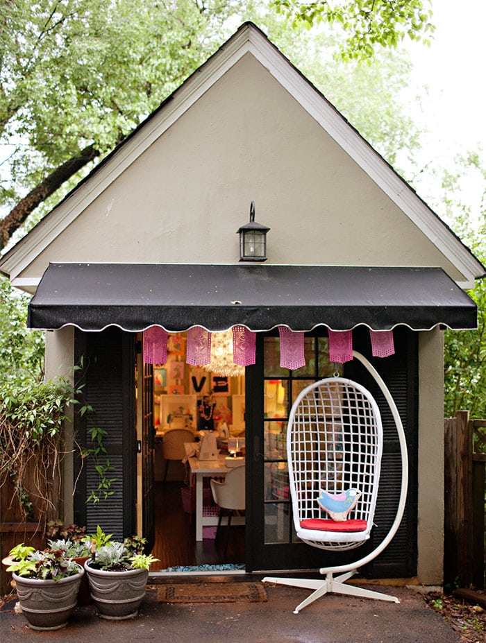 she-sheds-garden-man-caves-21-5707a071ea6a0__700