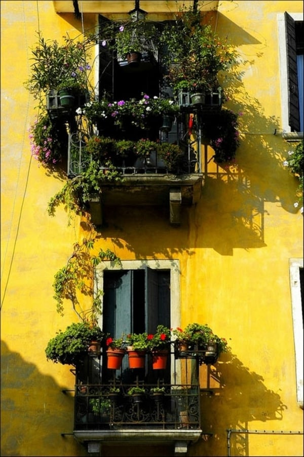 yellow-balconies