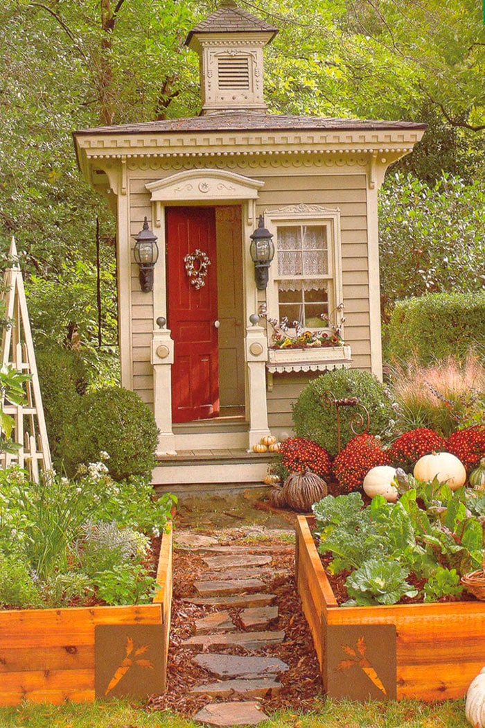 she-sheds-garden-man-caves-22-5707a10b41493__700