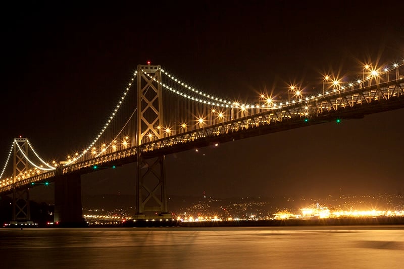 Oakland_Bay_Bridge_risegr