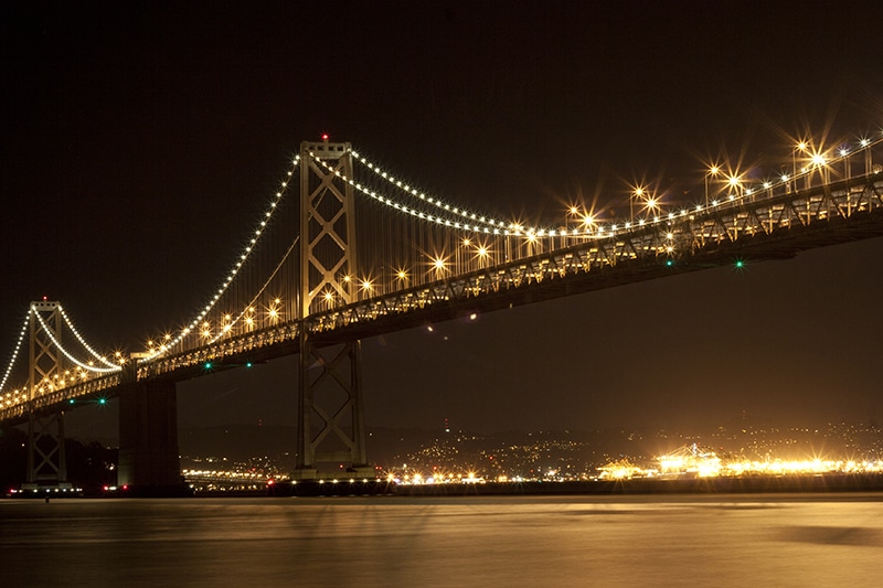 Oakland_Bay_Bridge_risegr