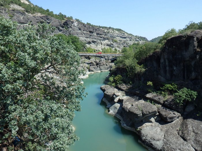 Ένας από τους ωραιότερους ποταμούς της Ελλάδας βρίσκεται στα Γρεβενά!