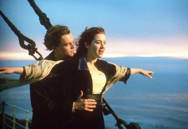 15388010-R3L8T8D-650-11960560-R3L8T8D-650-titanic