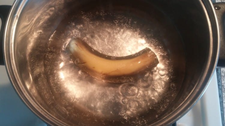 boil-banana-tea-750x422