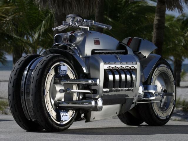 Dodge Tomahawk V10 Superbike-640