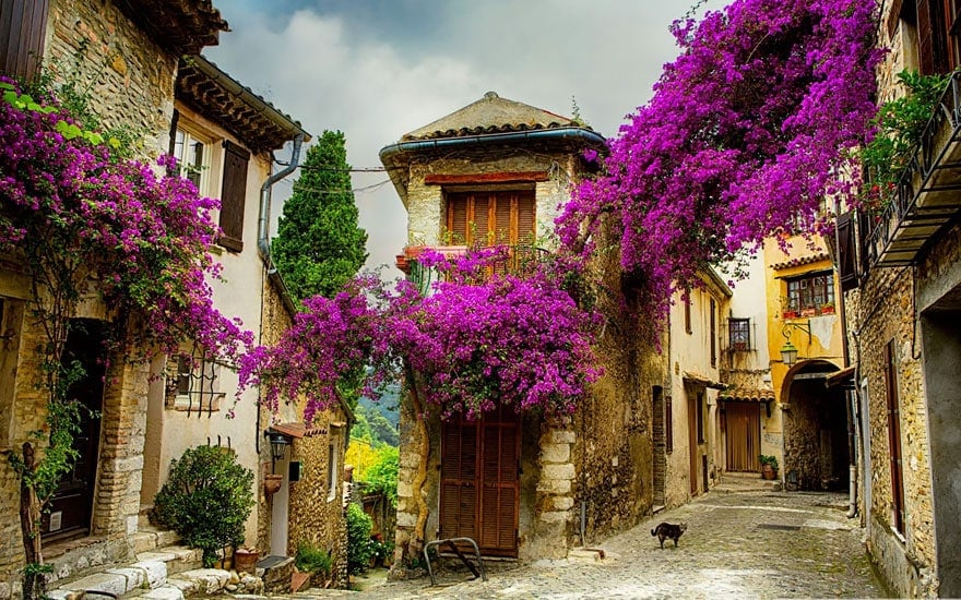 fairy-tale-villages-10-57221a631cb4f__880
