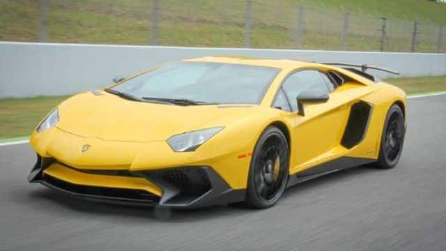 LAMBORGHINI AVENTADOR LP700-4 COUPE-640