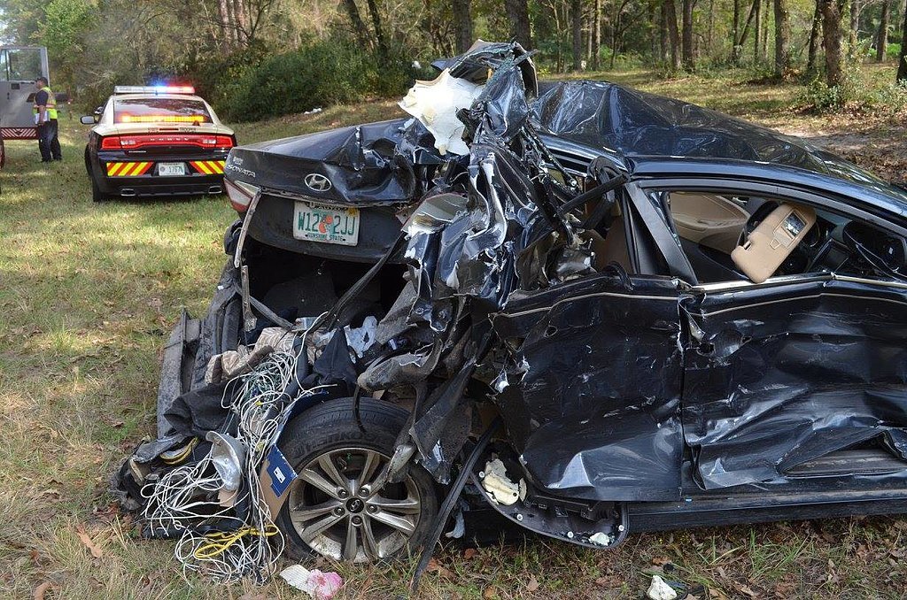 Miracle-Car-Accident-Shows-Importance-Car-Seats_1.jpg