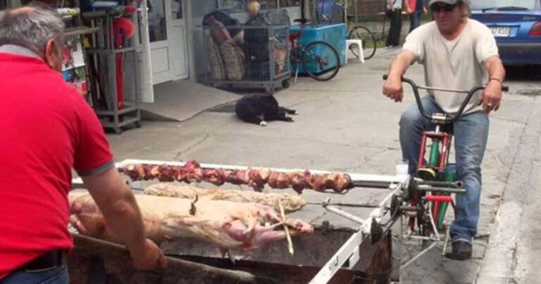 Απίστευτη πατέντα για το σούβλισμα αρνιού!