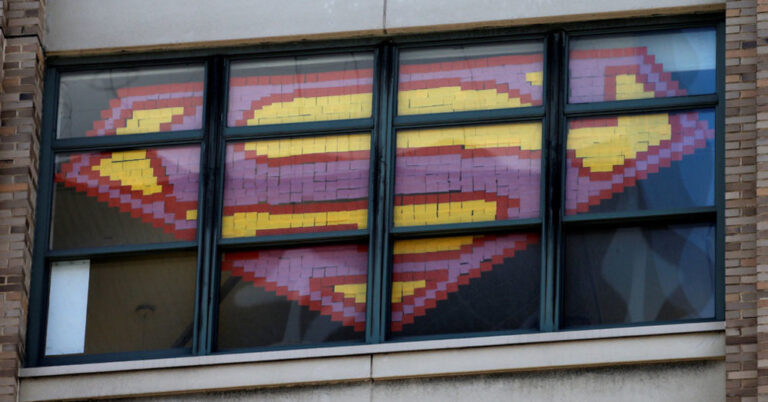 «Πόλεμος» με σημειώματα αποδεικνύει πως μπορεί να εξαφανιστεί η βαρεμάρα στην δουλεία!