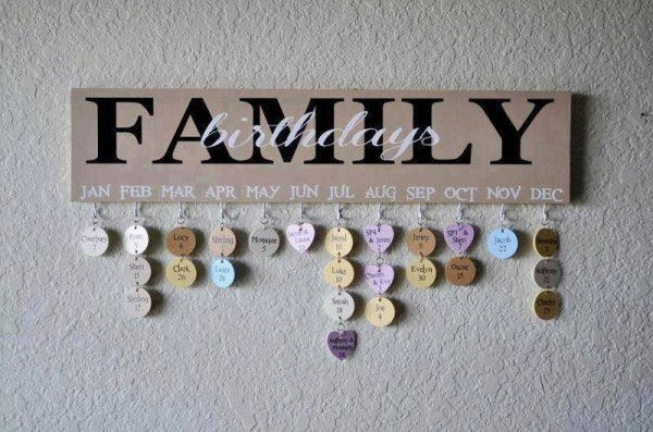 Creative-Ideas-DIY-Hanging-Birthday-Reminder-Calendar-Board-ttt2