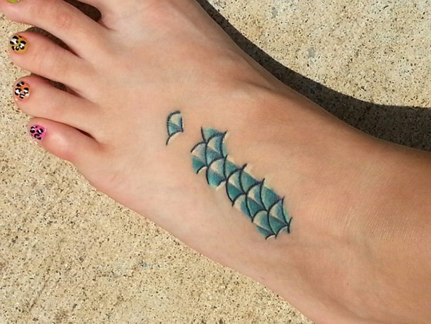 tiny-foot-tattoo-ideas-71-575141234dce7__605