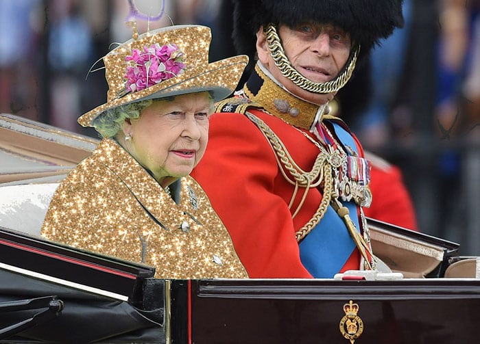 queen-elizabeth-green-screen-outfit-funny-photoshop-battle-13-575e9af161b5e__700