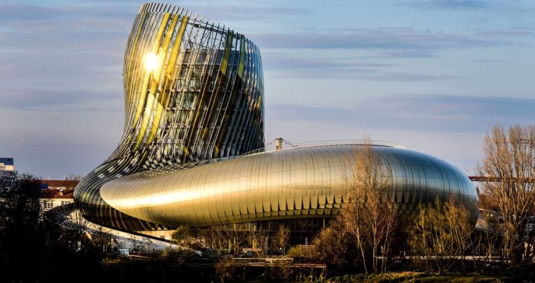 Άνοιξε το μεγαλύτερο μουσείο κρασιού στον κόσμο.