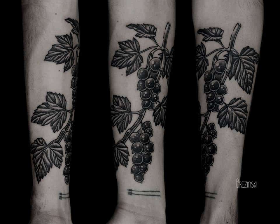 black-tattoo-by-Ilya-Brezinski