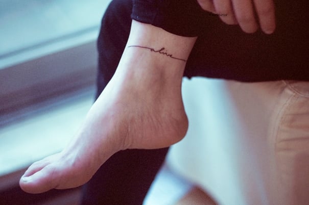 tiny-foot-tattoo-ideas-42-57503050665a6__605