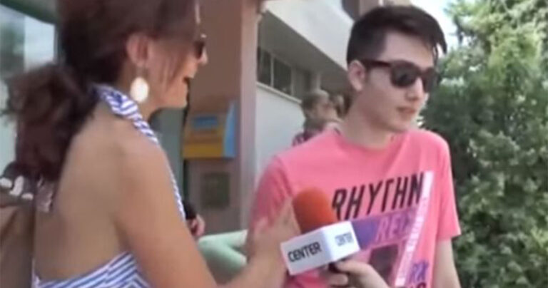 Μάνα αισθάνεται σιγουριά για την επιτυχία του γιου της στις Πανελλήνιες