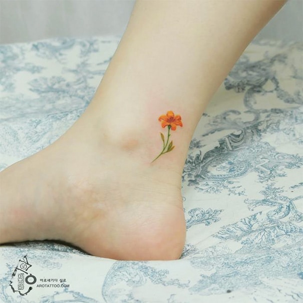 tiny-foot-tattoo-ideas-21-575015a17714d__605