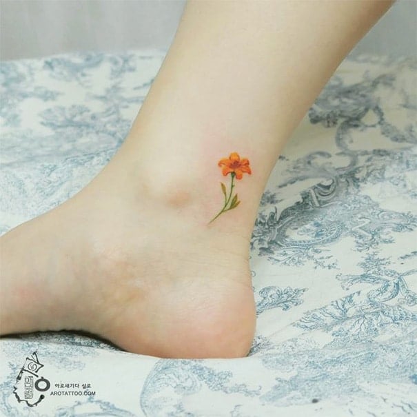 tiny-foot-tattoo-ideas-21-575015a17714d__605