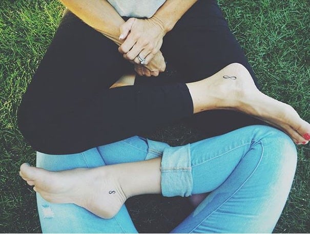 tiny-foot-tattoo-ideas-9-57501580d5d44__605