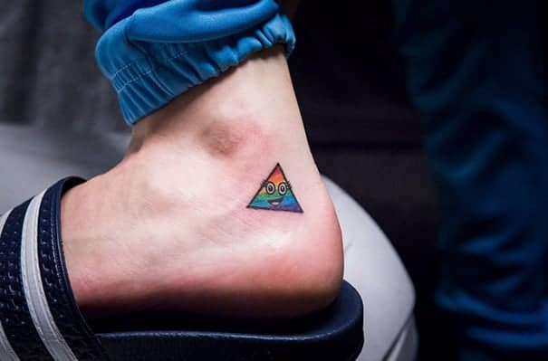 tiny-foot-tattoo-ideas-47-575033c5b4e3c__605