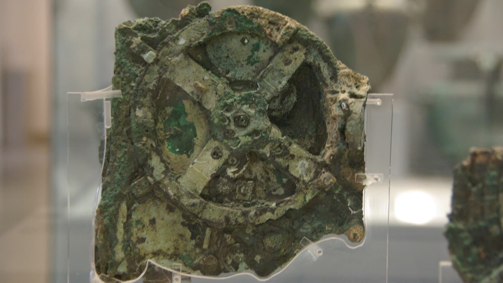 Antikythera_mechanism_mus