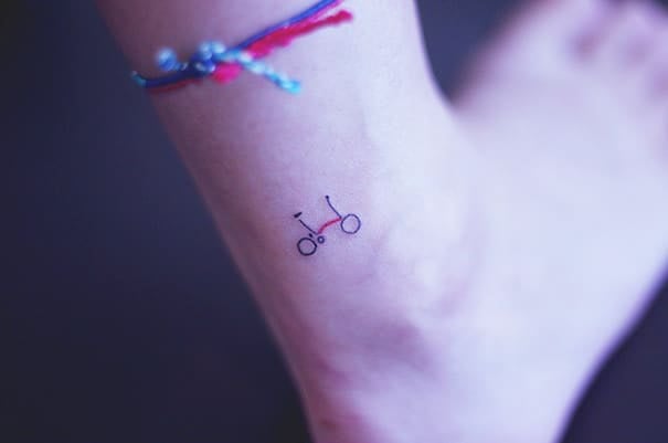 tiny-foot-tattoo-ideas-31-575015b9552e5__605