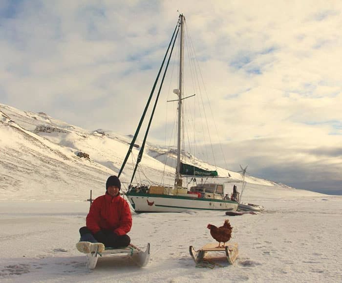 sailing-chicken-guy-monique-guirec-soudeel-9