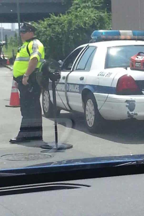 Ξέρεις ότι έχει αφόρητη ζέστη, όταν... (23)