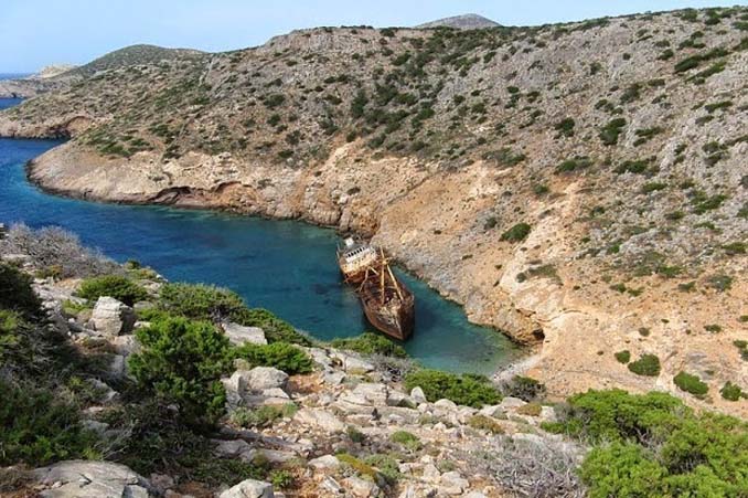 12 ναυάγια που έχετε ακόμα την ευκαιρία να τα επισκεφθείτε 72 nauagia-pou-mporeite-na-episkeftheite-06