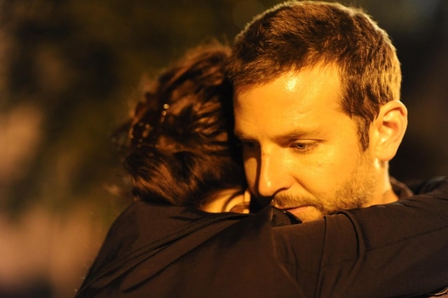 3945305-Bradley-Cooper-and-Jennifer-Lawrence-in-Silver-Linings-Playbook-1469451024-650-f83f5e9269-1469628445