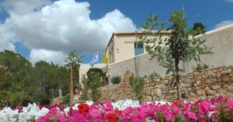 Κάτοικοι σε χωριό της Κρήτης διέσωσαν και ξαναλειτούργησαν κατεστραμμένο μοναστήρι