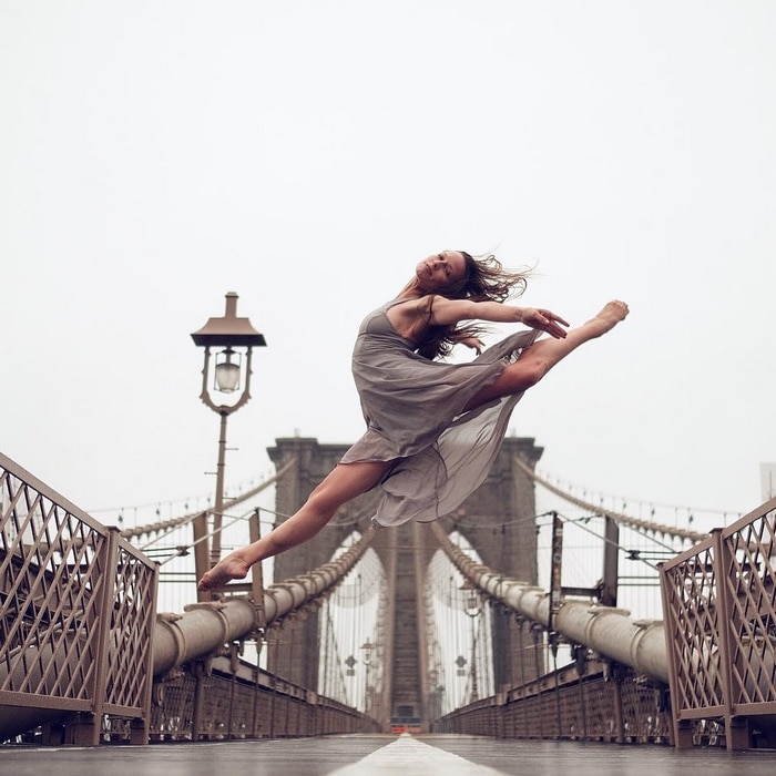 urban-ballet-dancers-new-york-streets-omar-robles-68-57b30f26c9394__700