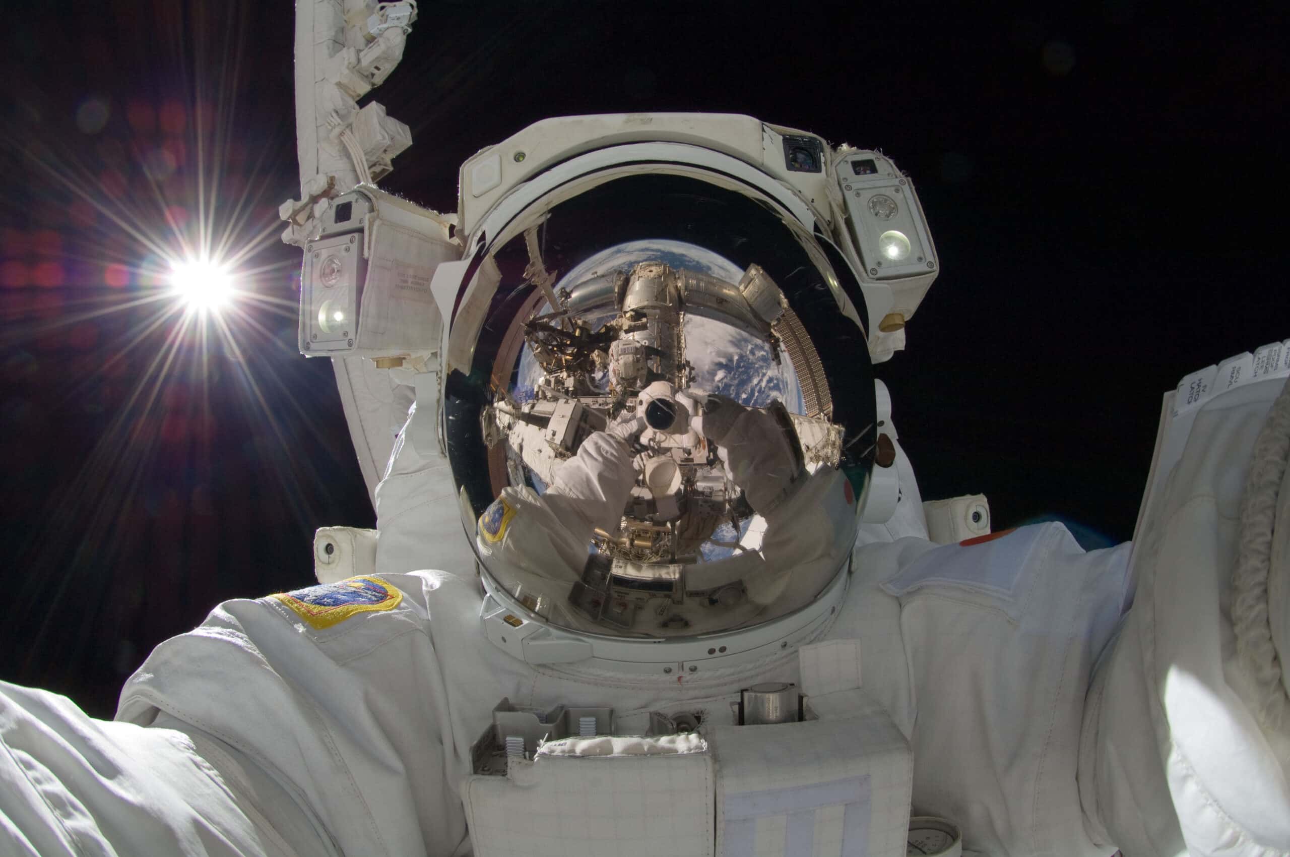 selfportrait_iss032_4288