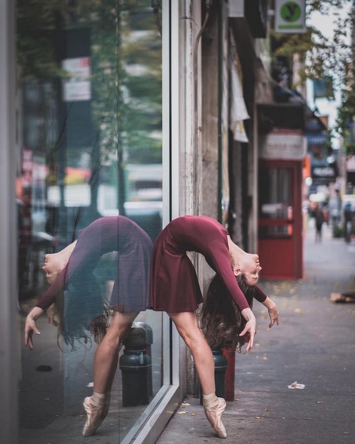 urban-ballet-dancers-new-york-streets-omar-robles-106-57b30fc4d9fea__700