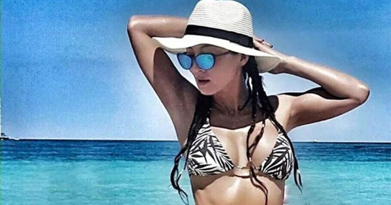 Εντυπωσιακή 50χρονη δείχνει δεκαετίες νεότερη χάρη στην αφοσίωση της στην γυμναστική