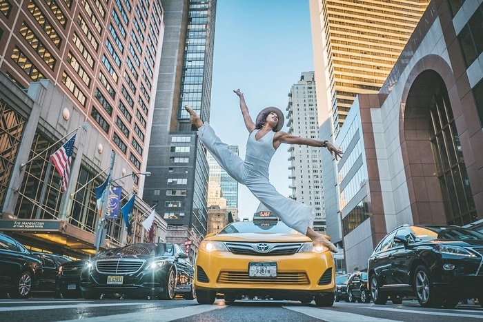 urban-ballet-dancers-new-york-streets-omar-robles-48-57b30eceda2c3__700