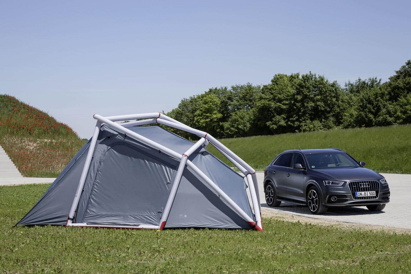 Audi-Q3-Camping-Tent-24