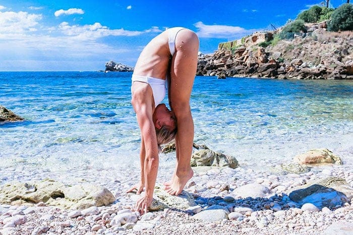 woman-pilot-yoga-maria-pettersson19