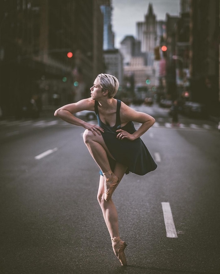 urban-ballet-dancers-new-york-streets-omar-robles-51-57b30ed9e3633__700