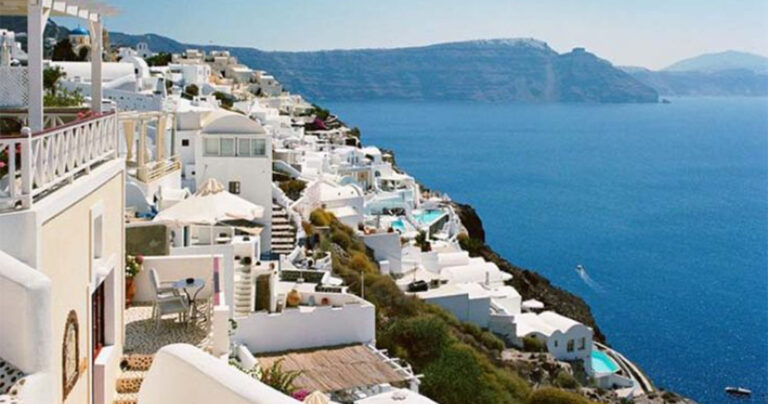 Τα 25 ταξίδια που όλοι πρέπει να κάνουν στη ζωή τους