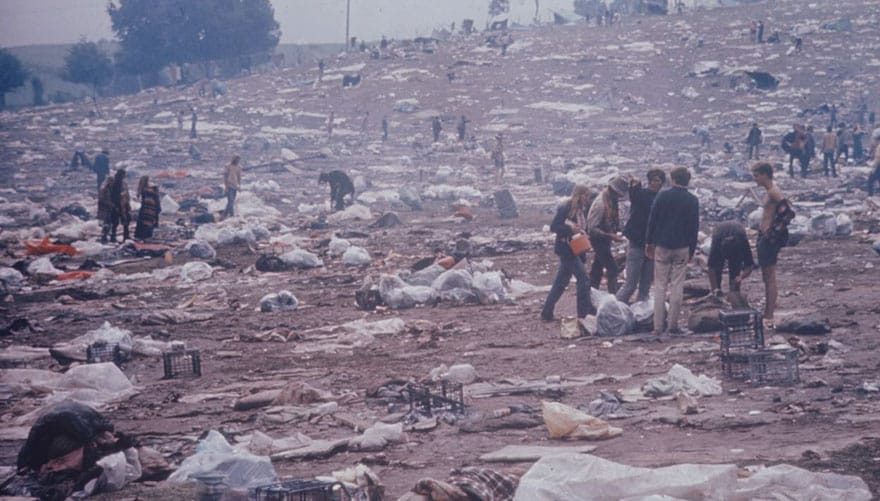 1969-woodstock-music-festival-hippies-bill-eppridge-john-dominis-65-57bc3040cb104__880