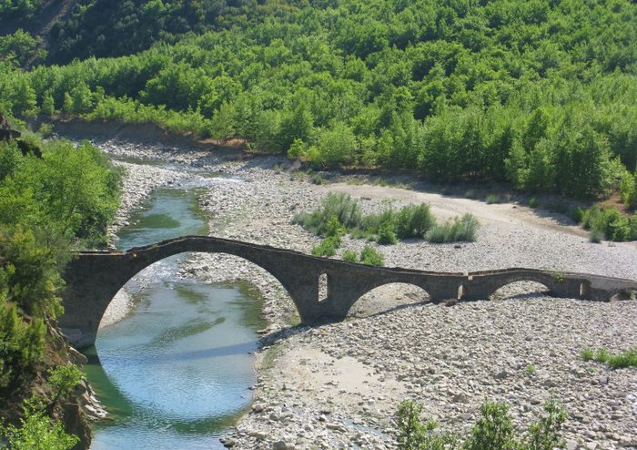  Τα 21 ωραιότερα γεφύρια της Ηπείρου που αντέχουν στο πέρασμα των χρόνων